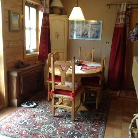 Chalet En Bois A La Foux D'allos * Allos