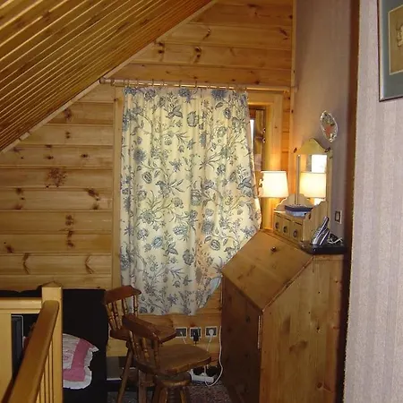 Chalet En Bois A La Foux D'allos * Allos