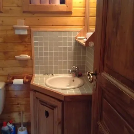 Chalet En Bois A La Foux D'allos Horská chata